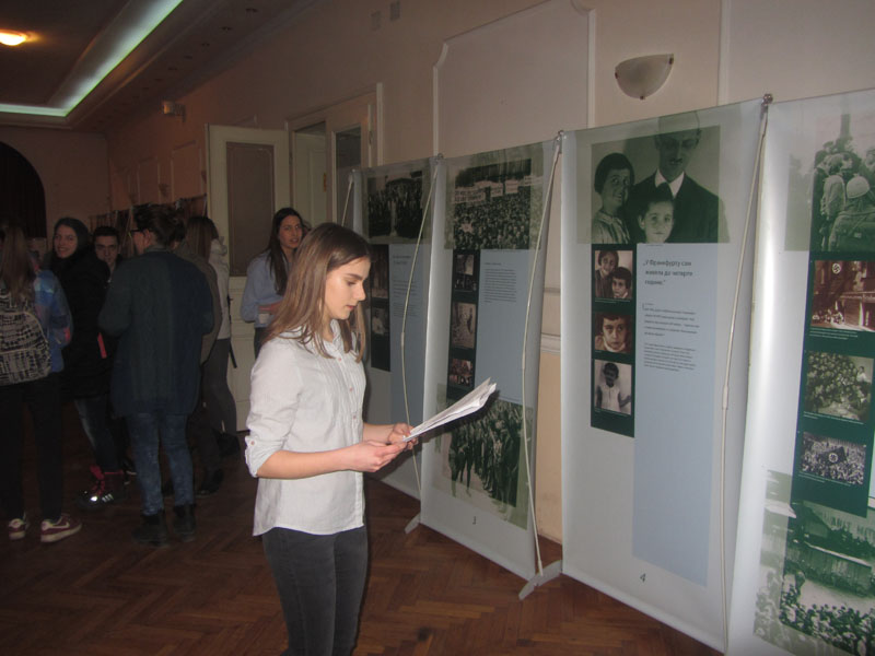 Izložba „Ana Frank-istorija za sadašnjost“ otvorena u vrbaskoj Gimnaziji