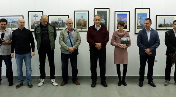 Otvorena izložba „Fotografi svome gradu“ u Galeriji KC Vrbas