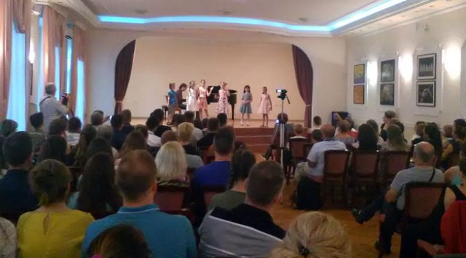 „Za našu Isidoru“ – Održan humanitarni koncert u Gimnaziji
