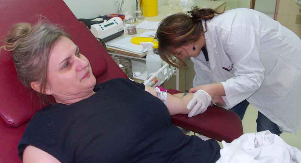 Zdravstveni radnici dali krv