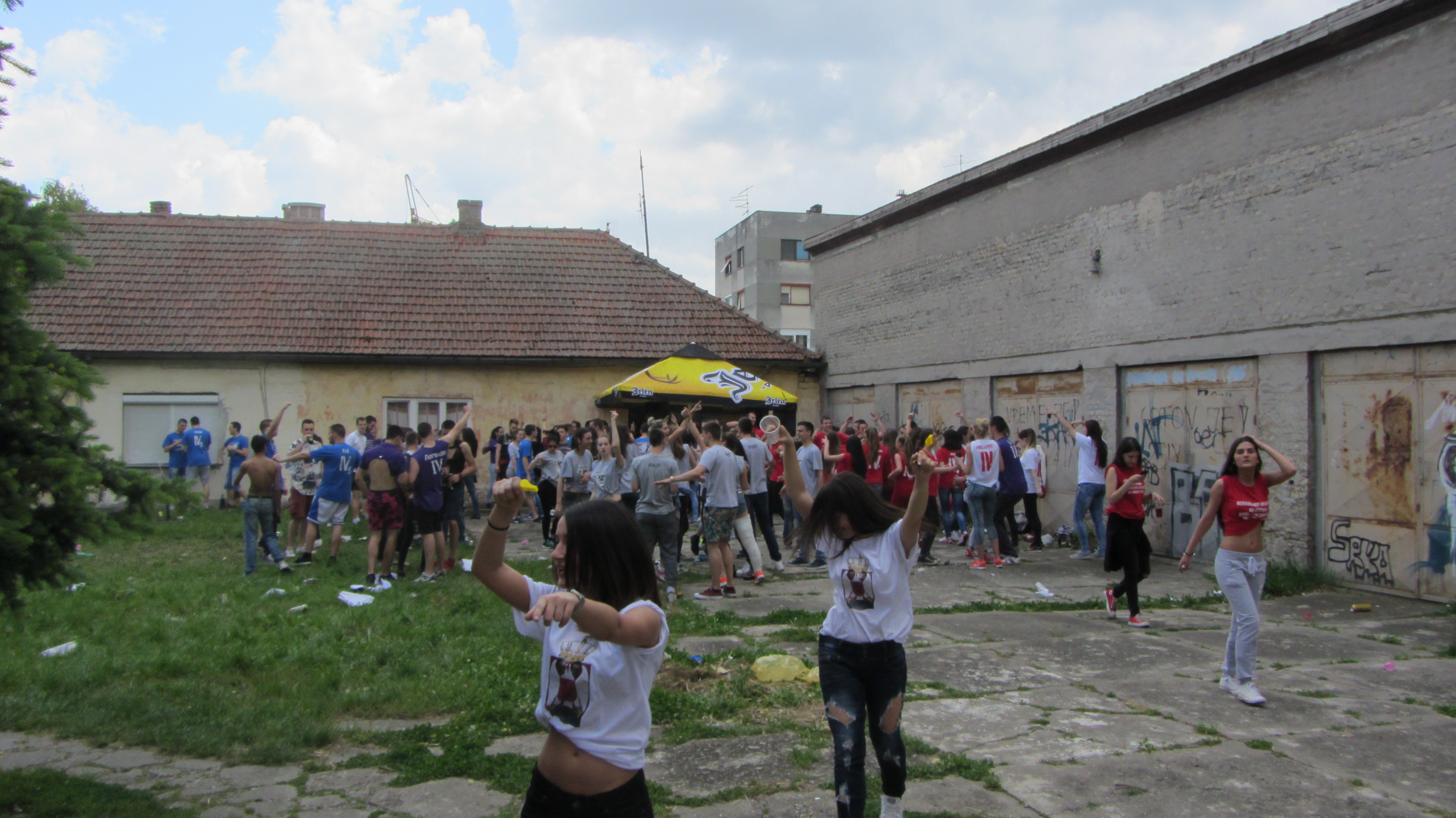 Maturanti Gimnazije proslavili poslednji dan u školi