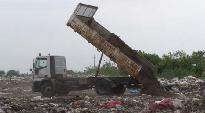 Akcija saniranja požara na vrbaskoj deponiji