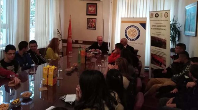 „Lepota različitosti” – Učenici SSŠ „4. juli” u poseti Sarajevu i Beranama